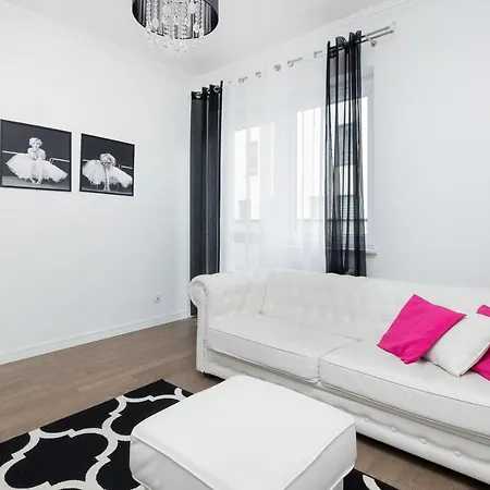 Supreme Apartament Mazowiecka By Renters *