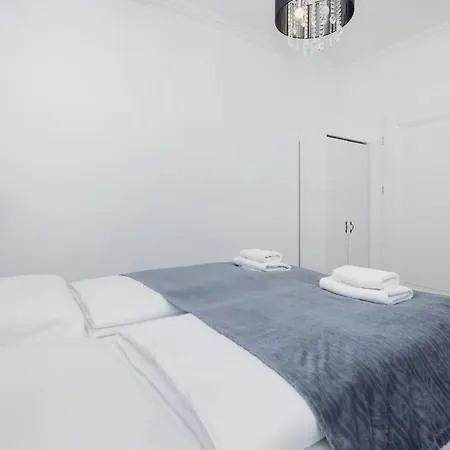 Supreme Apartament Mazowiecka By Renters *